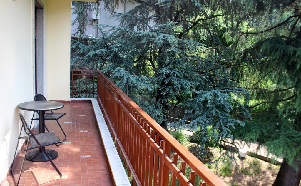 Appartamento Casa Mattia By Holiday World Bellano Esterno foto