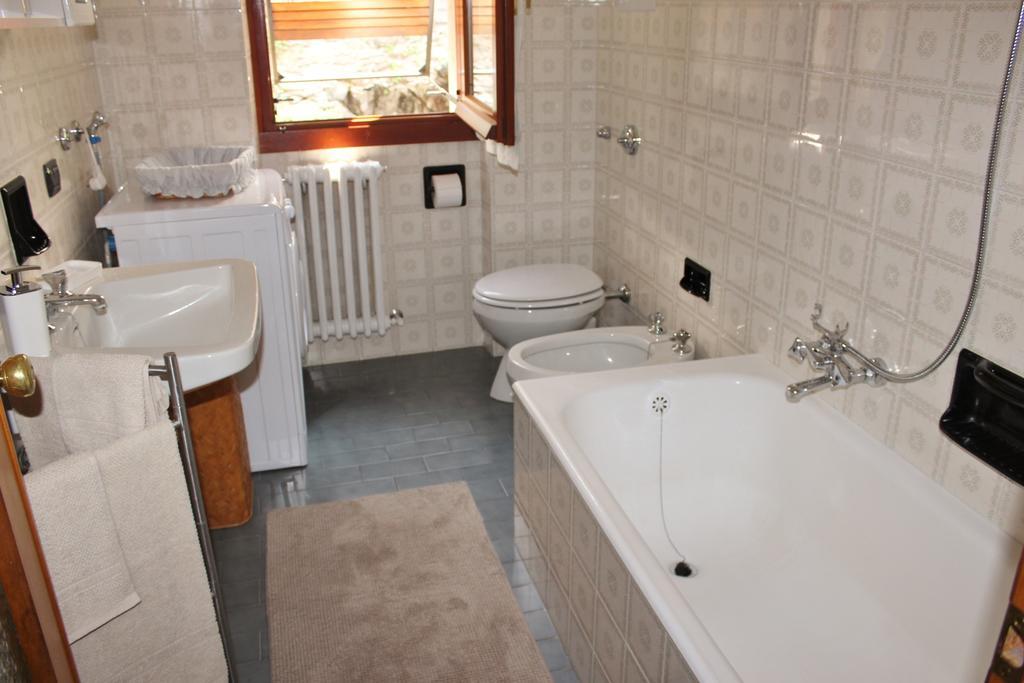 Appartamento Casa Mattia By Holiday World Bellano Esterno foto