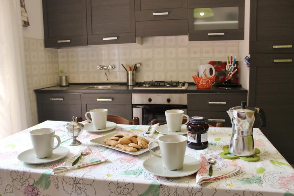 Appartamento Casa Mattia By Holiday World Bellano Esterno foto